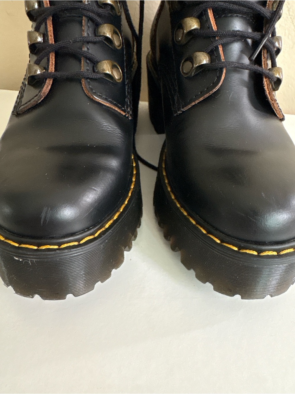 Dr Martens - Picture 7 of 7